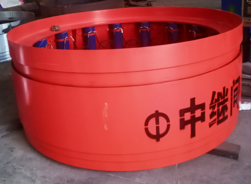 液壓動力中繼間被稱為過江頂進工程機械化接力中繼環(huán)